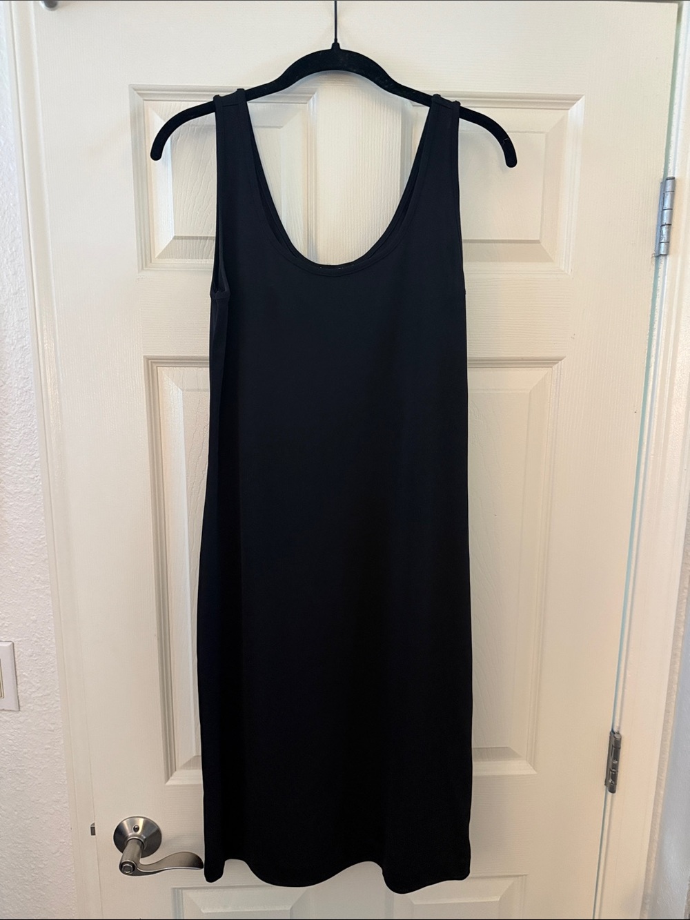 Express Black Sleeveless Midi Shift Dress